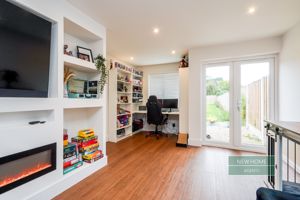 Photo 25- click for photo gallery